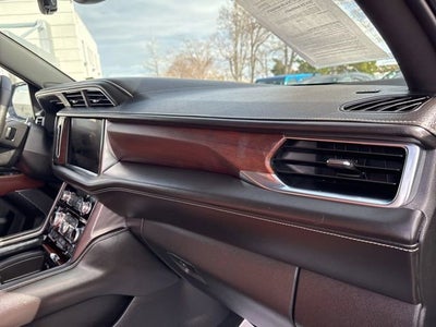 2024 GMC Yukon Denali Ultimate