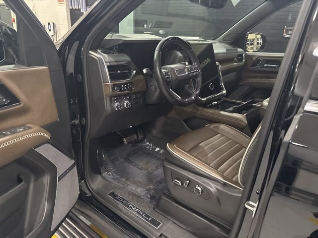 2025 GMC Yukon Denali Ultimate