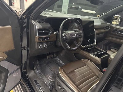 2025 GMC Yukon Denali Ultimate