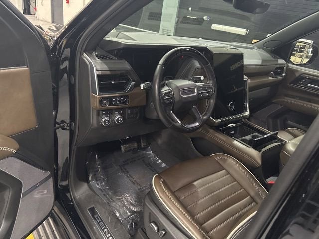 2025 GMC Yukon Denali Ultimate