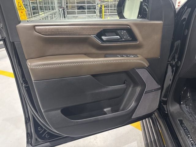 2025 GMC Yukon Denali Ultimate