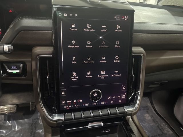 2025 GMC Yukon Denali Ultimate