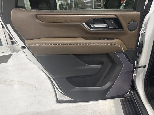 2025 GMC Yukon Denali Ultimate