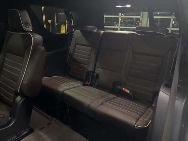 2025 GMC Yukon Denali Ultimate