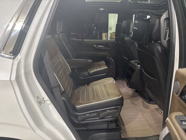 2025 GMC Yukon Denali Ultimate