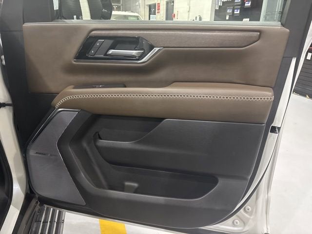 2025 GMC Yukon Denali Ultimate