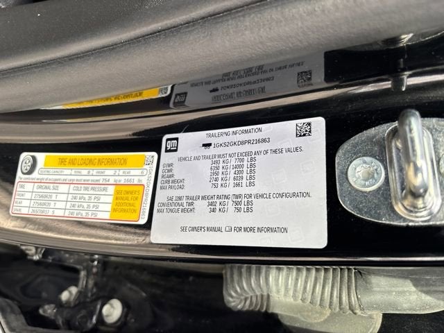 2023 GMC Yukon XL SLT