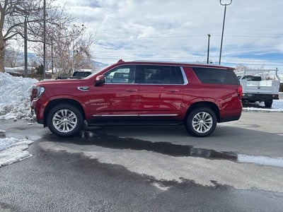 2021 GMC Yukon XL SLT