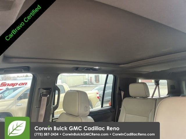 2023 GMC Yukon XL SLT
