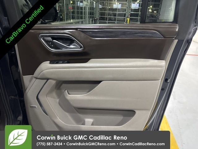 2023 GMC Yukon XL SLT
