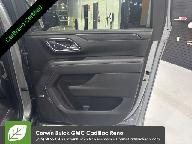 2023 GMC Yukon XL SLT