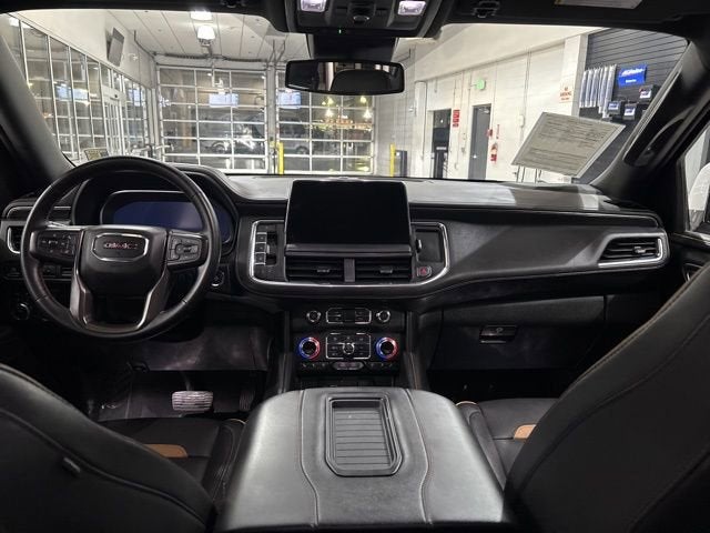 2023 GMC Yukon XL AT4