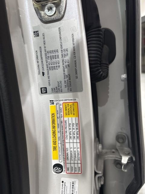 2023 GMC Yukon XL AT4