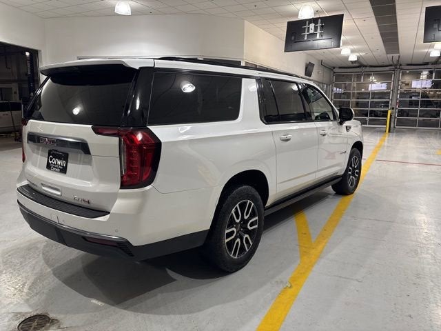 2023 GMC Yukon XL AT4