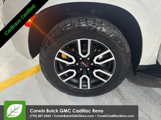 2022 GMC Yukon XL AT4