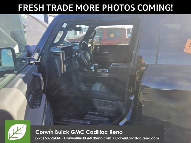2025 GMC HUMMER EV SUV 3X