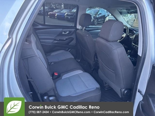 2018 Chevrolet Traverse LT Cloth