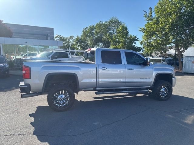 2017 GMC Sierra 2500 HD Denali