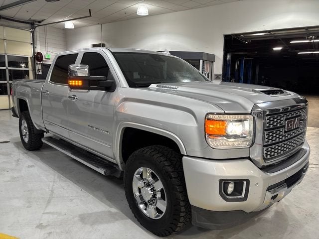2019 GMC Sierra 3500 HD Denali