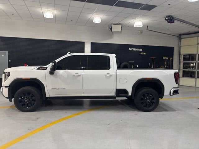 2024 GMC Sierra 2500 HD AT4