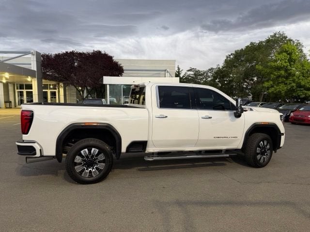 2024 GMC Sierra 3500 HD Denali