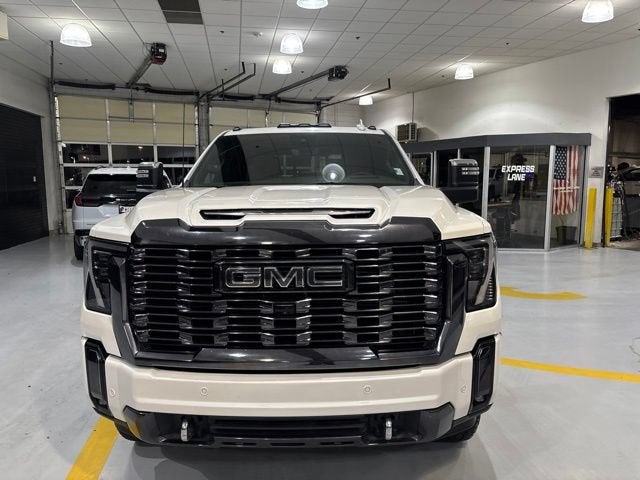 2024 GMC Sierra 3500 HD Denali Ultimate