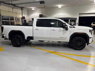 2025 GMC Sierra 2500 HD AT4