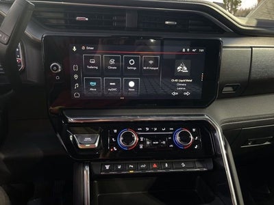 2025 GMC Sierra 3500 HD Denali