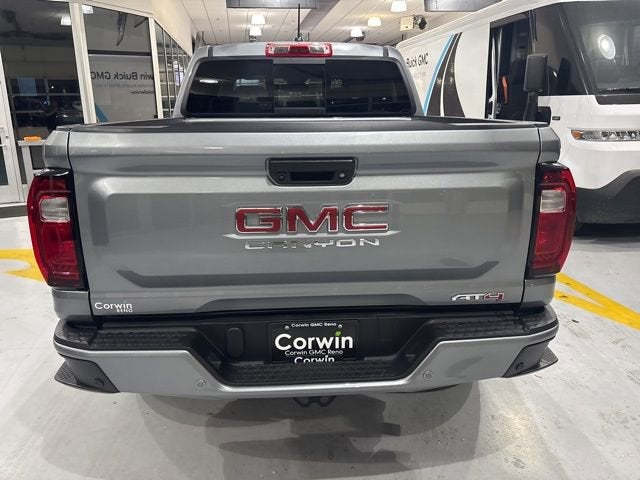 2024 GMC Canyon AT4