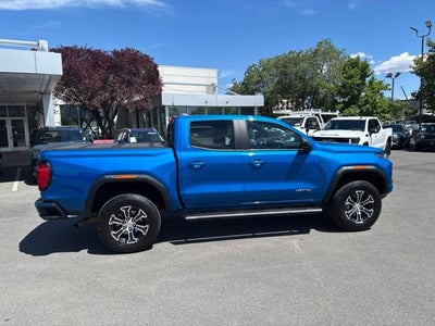 2023 GMC Canyon AT4