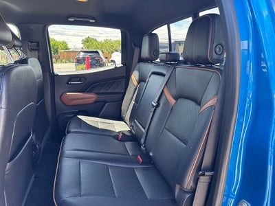 2023 GMC Canyon AT4