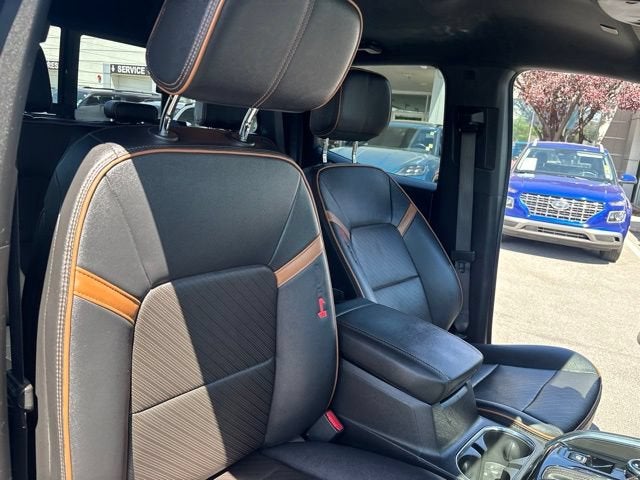 2023 GMC Canyon AT4