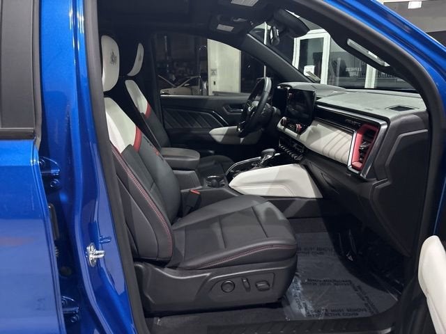 2024 GMC Canyon AT4X