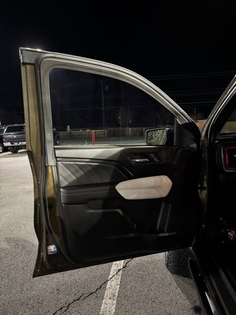 2024 GMC Canyon AT4X