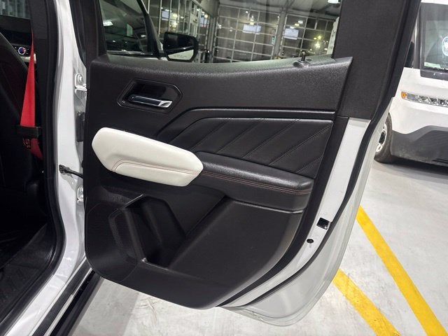 2023 GMC Canyon 4WD AT4X