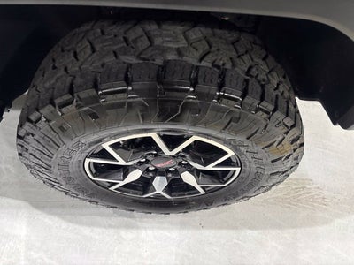2023 GMC Canyon 4WD AT4X