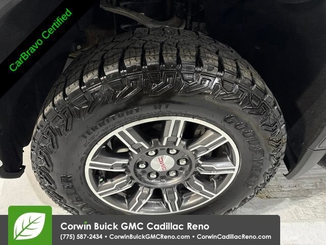 2025 GMC Sierra 1500 AT4