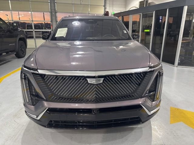 2026 Cadillac VISTIQ Luxury