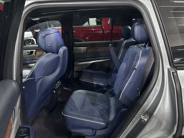 2026 Cadillac VISTIQ Premium Luxury
