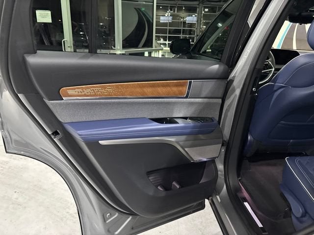 2026 Cadillac VISTIQ Premium Luxury
