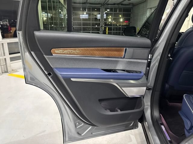2026 Cadillac VISTIQ Premium Luxury