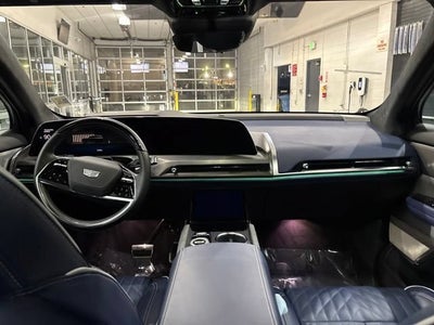 2026 Cadillac VISTIQ Premium Luxury