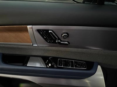 2026 Cadillac VISTIQ Premium Luxury