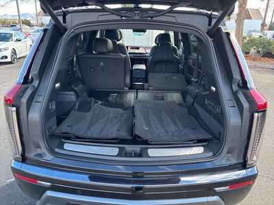 2026 Cadillac VISTIQ Sport