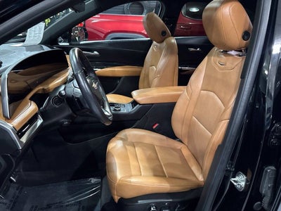 2024 Cadillac XT4 Sport