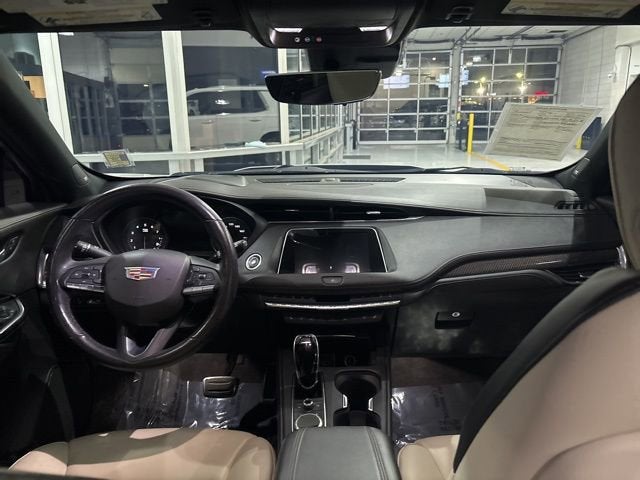 2020 Cadillac XT4 AWD Sport