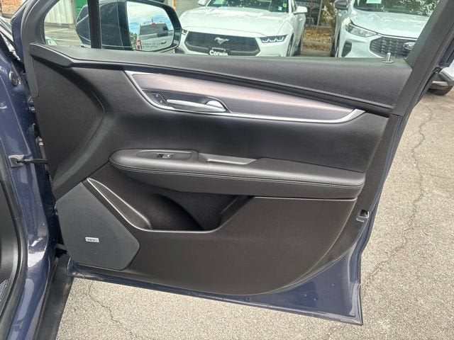 2024 Cadillac XT5 Luxury