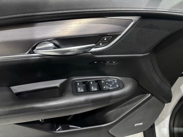 2017 Cadillac XT5 Luxury AWD
