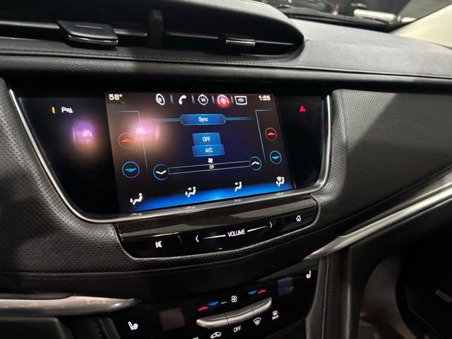 2017 Cadillac XT5 Luxury AWD