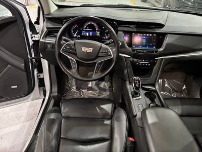 2017 Cadillac XT5 Luxury AWD